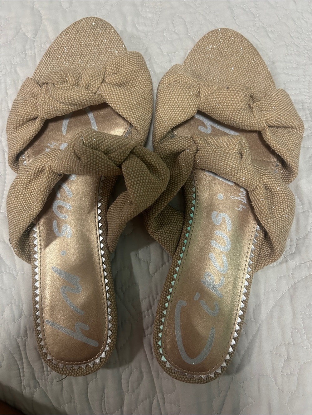 Circus by Sam Edelman Beige Knotted Slide Mules